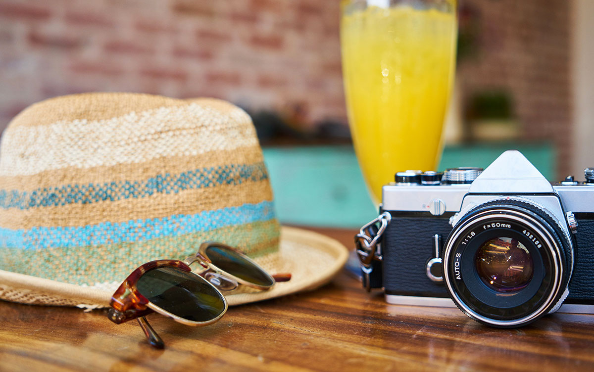 Sunhat and Sunglasses with Camera and Juice